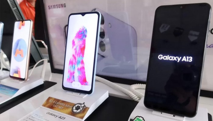 গত ৮ বছরের মধ্যে স্যামসাংয়ের মুনাফায় ধস 